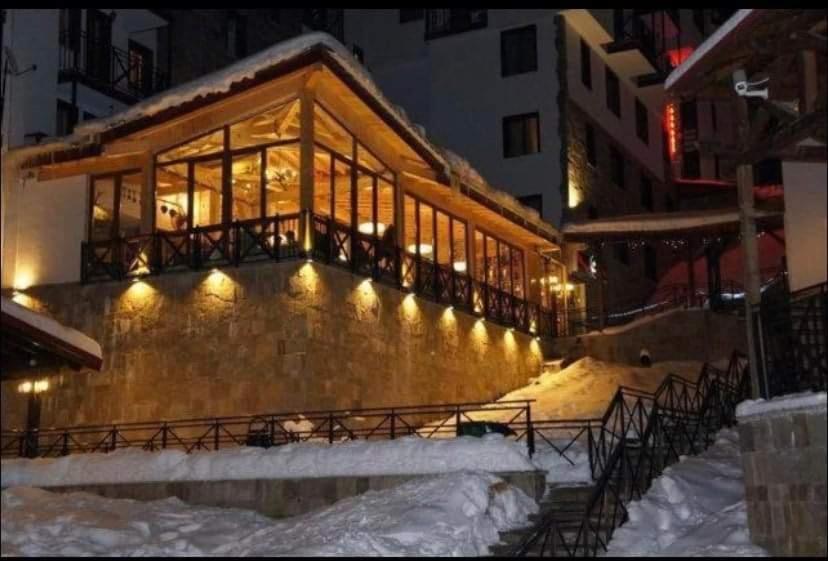Pamporovo Apartment The Castle Esterno foto